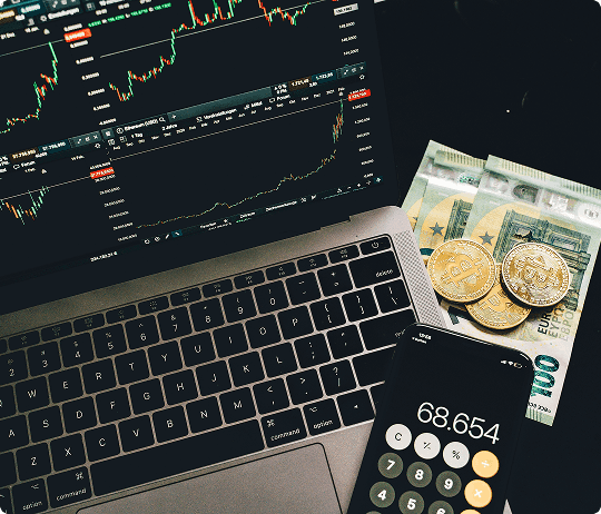 laptop wykresy crypto Quantum AI aplikacja